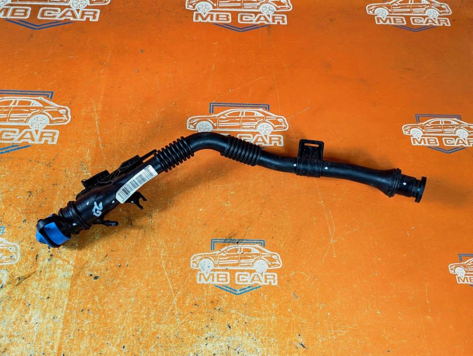 Заливная горловина MERCEDES-BENZ M-класс W166 (2011 - 2015) фото 1 &mdash; Разборка Мерседес