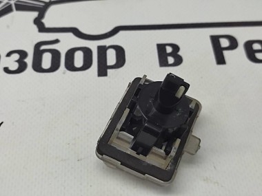 Плафон подсветки номера MERCEDES-BENZ S-класс W221 рестайлинг (2009 - 2013) — Разборка Мерседес