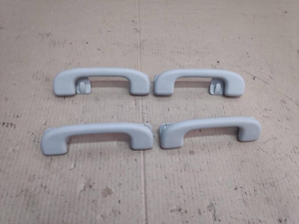 Ручка потолка MERCEDES-BENZ M-класс W163 рестайлинг (2001 - 2005) фото 1 — Разборка Мерседес