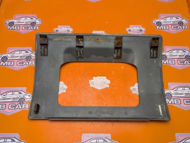 Заглушка бампера MERCEDES-BENZ M-класс W163 (1997 - 2001) &mdash; Разборка Мерседес