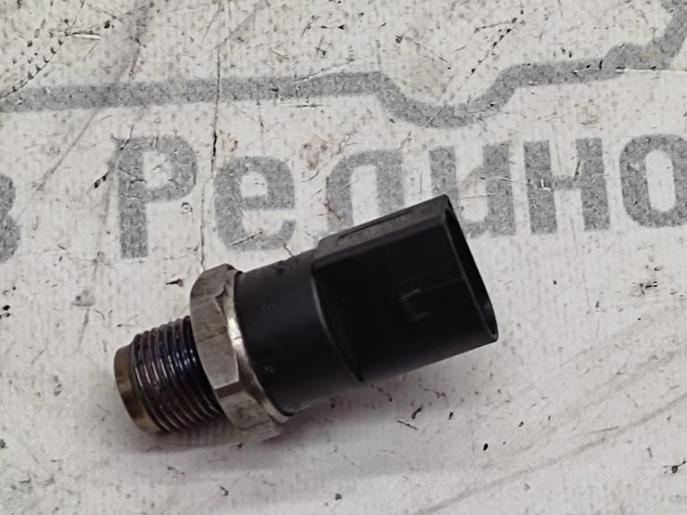 Датчик давления топлива MERCEDES-BENZ C-класс W203/S203/CL203 (2000 - 2004) фото 1 — Разборка Мерседес