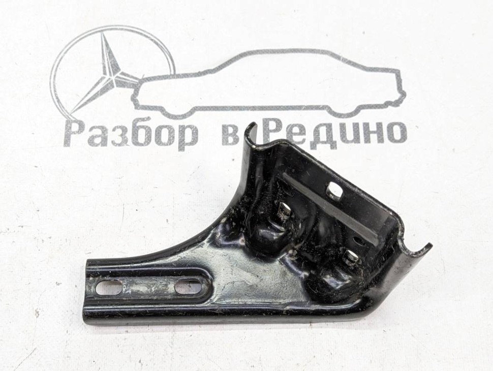 Кронштейн MERCEDES-BENZ Vito W639 рестайлинг (2010 - 2014) фото 1 — Разборка Мерседес