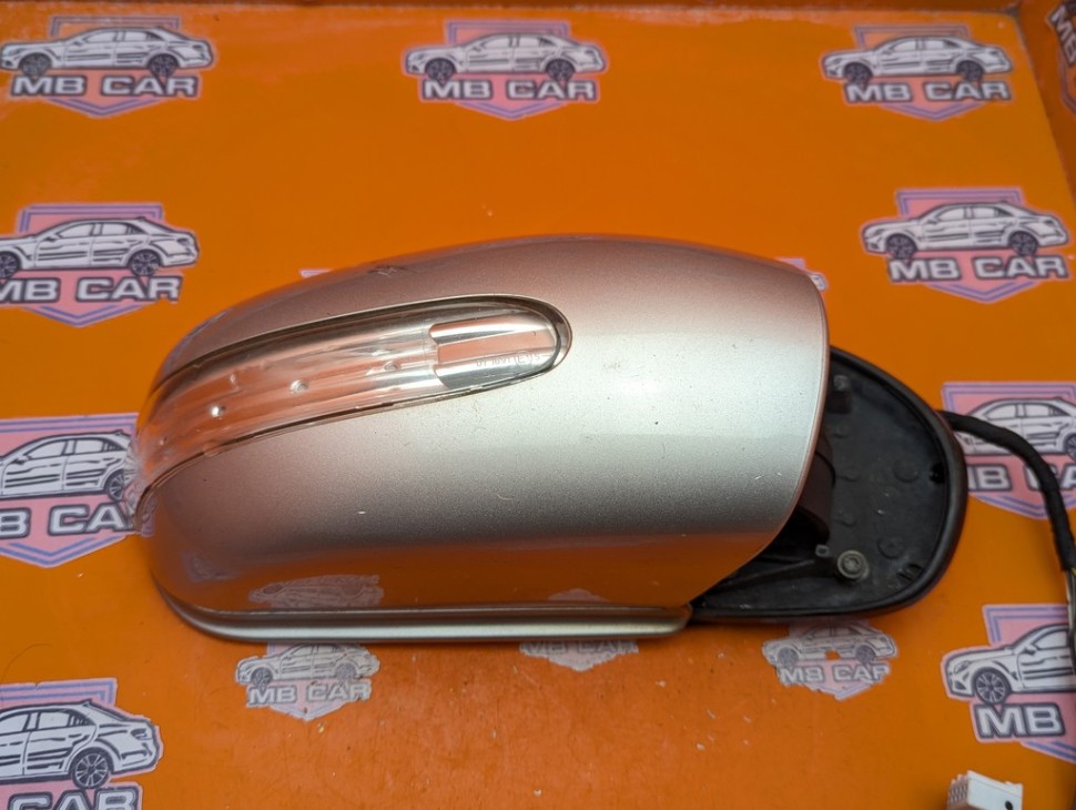 Зеркало правое MERCEDES-BENZ C-класс W203/S203/CL203 рестайлинг (2004 - 2008) фото 1 &mdash; Разборка Мерседес