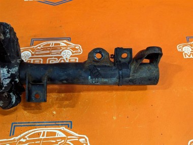 Стойка передняя MERCEDES-BENZ C-класс W203/S203/CL203 (2000 - 2004) — Разборка Мерседес