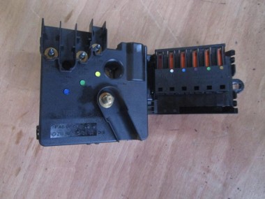 Блок предохранителей MERCEDES-BENZ E-класс W211/S211 рестайлинг (2006 - 2009) — Разборка Мерседес