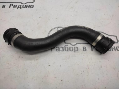 Патрубок радиатора MERCEDES-BENZ C-класс W205/S205/C205/A205 (2014 - 2018) — Разборка Мерседес