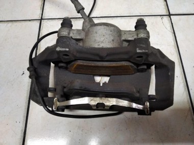 Суппорт передний правый MERCEDES-BENZ E-класс W212/S212/C207/A207 (2009 - 2013) — Разборка Мерседес