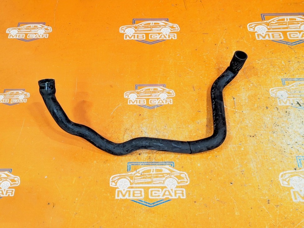 Патрубок радиатора MERCEDES-BENZ A-класс W168 рестайлинг (2001 - 2004) фото 1 — Разборка Мерседес