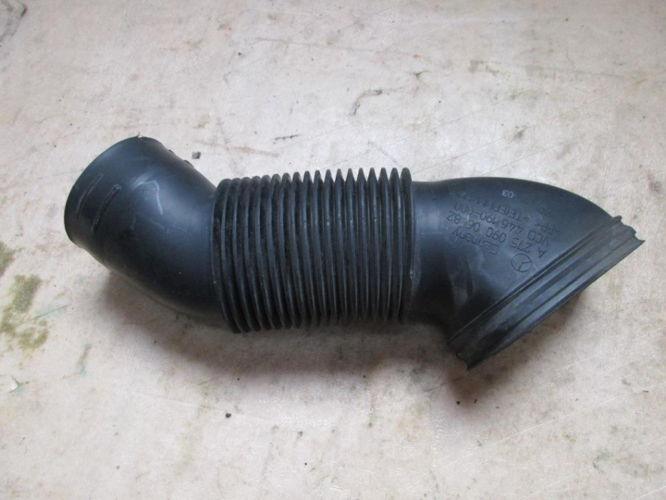 Патрубок воздушный MERCEDES-BENZ CL-класс AMG C216 рестайлинг (2010 - 2014) фото 1 — Разборка Мерседес