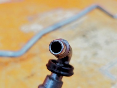 Трубка АКПП MERCEDES-BENZ C-класс W205/S205/C205/A205 (2014 - 2018) — Разборка Мерседес