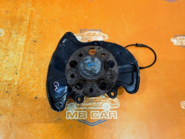 Кулак поворотный передний левый MERCEDES-BENZ C-класс W203/S203/CL203 (2000 - 2004) — Разборка Мерседес