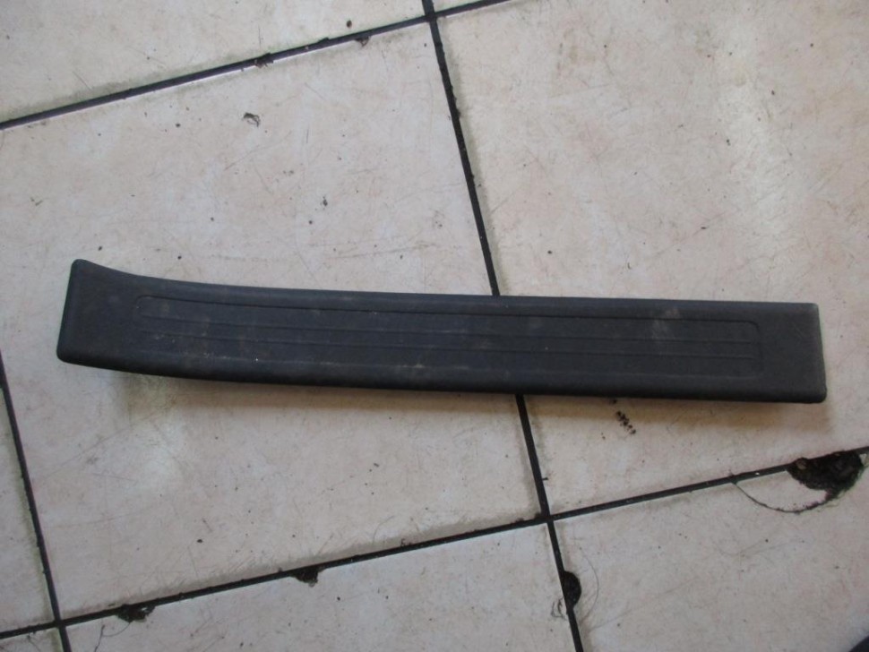 Накладка порога внутренняя MERCEDES-BENZ GL-класс X164 (2006 - 2009) фото 1 — Разборка Мерседес