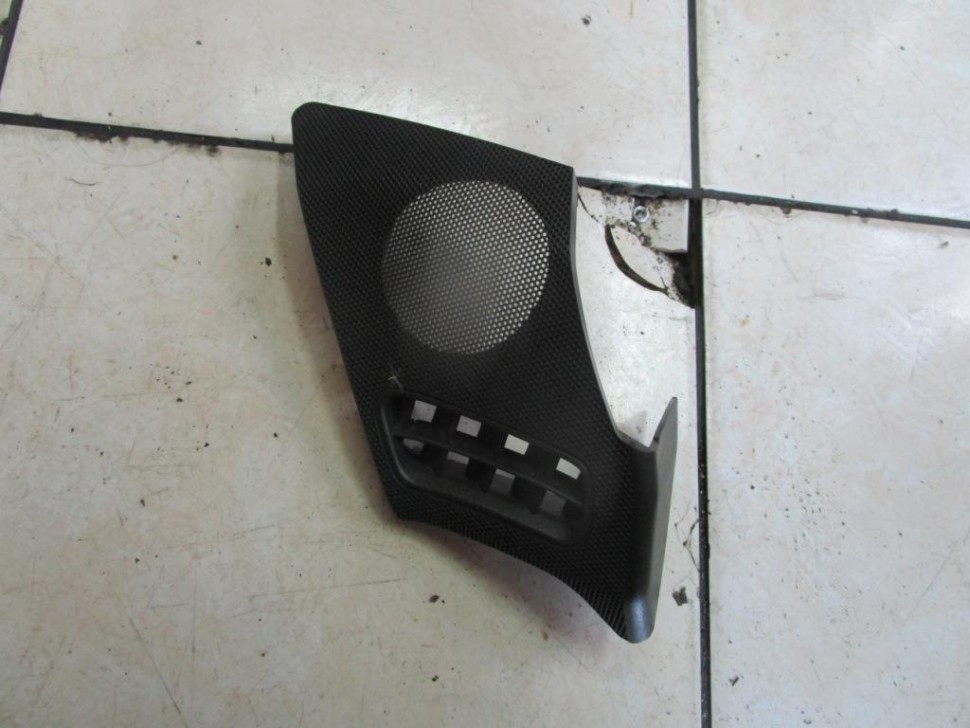 Сетки динамиков торпеды MERCEDES-BENZ E-класс W210/S210 (1995 - 1999) фото 1 — Разборка Мерседес