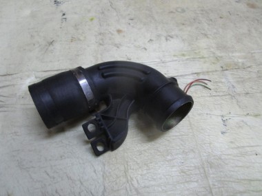 Патрубок интеркулера MERCEDES-BENZ M-класс W163 рестайлинг (2001 - 2005) — Разборка Мерседес