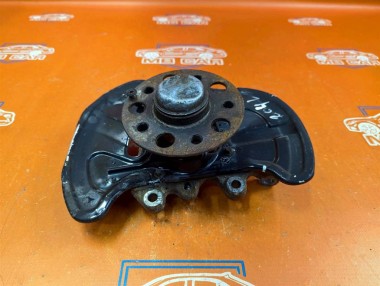 Кулак поворотный передний левый MERCEDES-BENZ C-класс W204/S204/С204 рестайлинг (2011 - 2015) — Разборка Мерседес