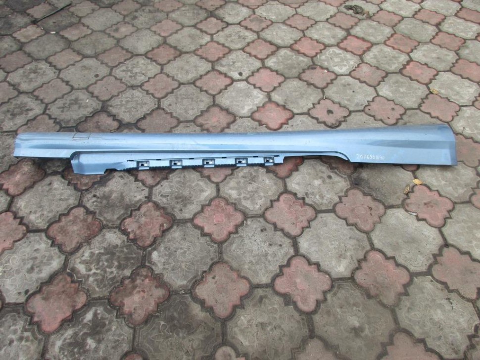 Порог пластиковый правый MERCEDES-BENZ E-класс W212/S212/C207/A207 (2009 - 2013) фото 1 — Разборка Мерседес