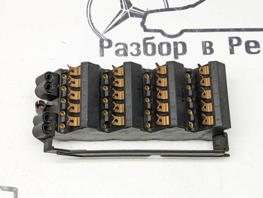 Блок предохранителей MERCEDES-BENZ W124 W124/S124/C124/A124 (1984 - 1993) — Разборка Мерседес