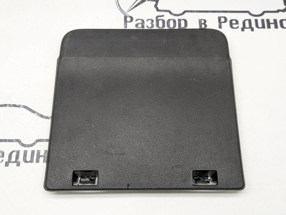 Крышка MERCEDES-BENZ V-класс W447 рестайлинг (2019 - 2025) фото 1 — Разборка Мерседес