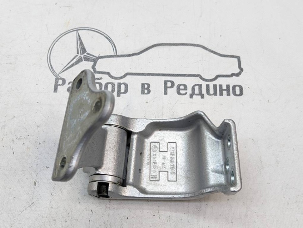 Петля двери MERCEDES-BENZ V-класс W447 рестайлинг (2019 - 2025) фото 1 — Разборка Мерседес