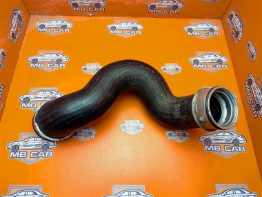 Патрубок интеркулера MERCEDES-BENZ C-класс W203/S203/CL203 (2000 - 2004) — Разборка Мерседес