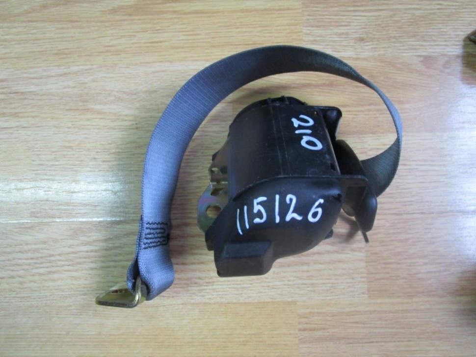 Ремень безопасности задний левый MERCEDES-BENZ E-класс W210/S210 (1995 - 1999) фото 1 — Разборка Мерседес