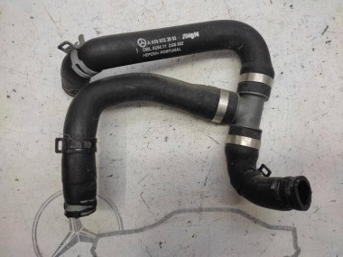 Патрубок ОЖ MERCEDES-BENZ V-класс W639 (2003 - 2014) — Разборка Мерседес