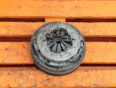 Маховик МКПП MERCEDES-BENZ C-класс W204/S204 (2006 - 2011) — Разборка Мерседес