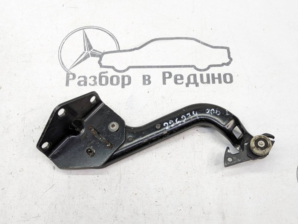 Ролик сдвижной двери MERCEDES-BENZ Sprinter W906 (2006 - 2019) фото 1 &mdash; Разборка Мерседес