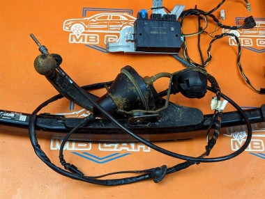 Фаркоп MERCEDES-BENZ C-класс W204/S204/С204 рестайлинг (2011 - 2015) — Разборка Мерседес