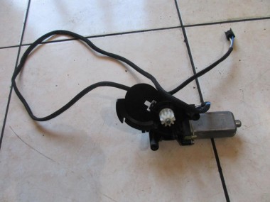 Моторчик регулировки сидений MERCEDES-BENZ E-класс W211/S211 (2002 - 2006) — Разборка Мерседес