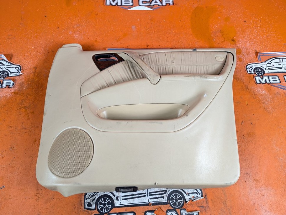 Карта двери передняя правая MERCEDES-BENZ M-класс W163 (1997 - 2001) ML 230 2.3 4MATIC MT (150 л.с.) фото 1 &mdash; Разборка Мерседес