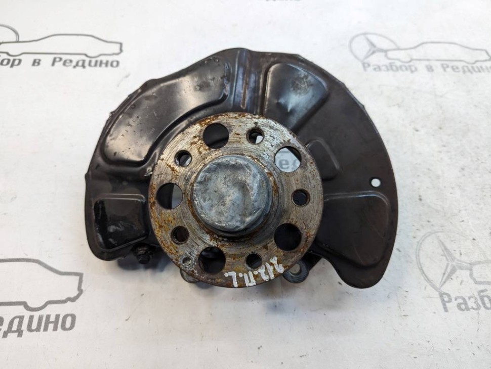 Кулак поворотный передний левый MERCEDES-BENZ E-класс W212/S212/C207/A207 (2009 - 2013) фото 1 — Разборка Мерседес