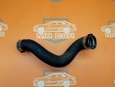 Патрубок интеркулера MERCEDES-BENZ C-класс W204/S204/С204 рестайлинг (2011 - 2015) — Разборка Мерседес