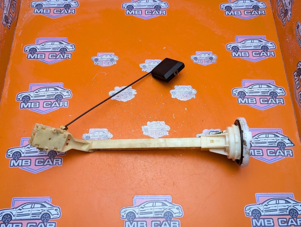 Датчик уровня топлива MERCEDES-BENZ S-класс W220 (1998 - 2005) фото 1 &mdash; Разборка Мерседес