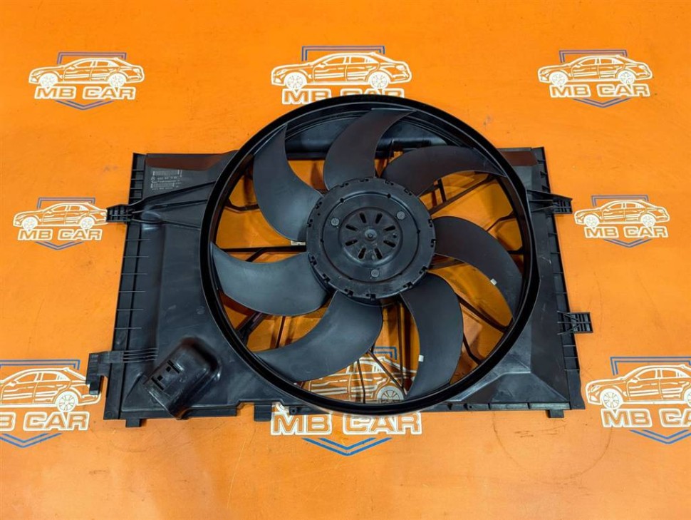 Вентилятор основной MERCEDES-BENZ C-класс W203/S203/CL203 (2000 - 2004) фото 1 — Разборка Мерседес