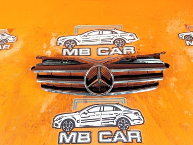 Решетка радиатора MERCEDES-BENZ SLK-класс AMG R170 (2001 - 2004) SLK 33 AMG 3.2 AT (354 л.с.) &mdash; Разборка Мерседес