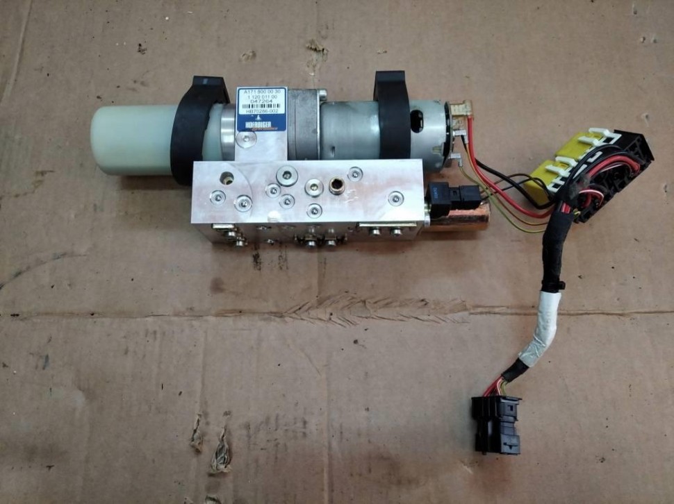 Насос крыши MERCEDES-BENZ SLK-класс R171 (2004 - 2008) фото 1 — Разборка Мерседес