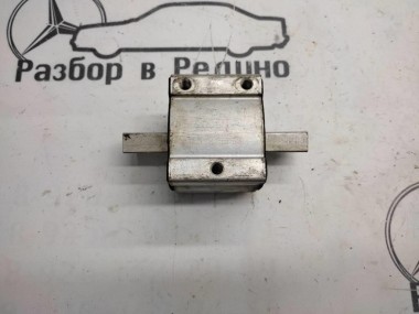 Опора КПП MERCEDES-BENZ S-класс W222/C217/A217 рестайлинг (2017 - 2020) — Разборка Мерседес