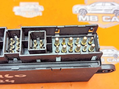 Блок комфорта MERCEDES-BENZ E-класс W124/S124/C124/A124 (1984 - 1997) — Разборка Мерседес