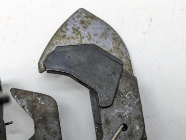 Замок капота MERCEDES-BENZ S-класс W220 рестайлинг (2002 - 2005) — Разборка Мерседес