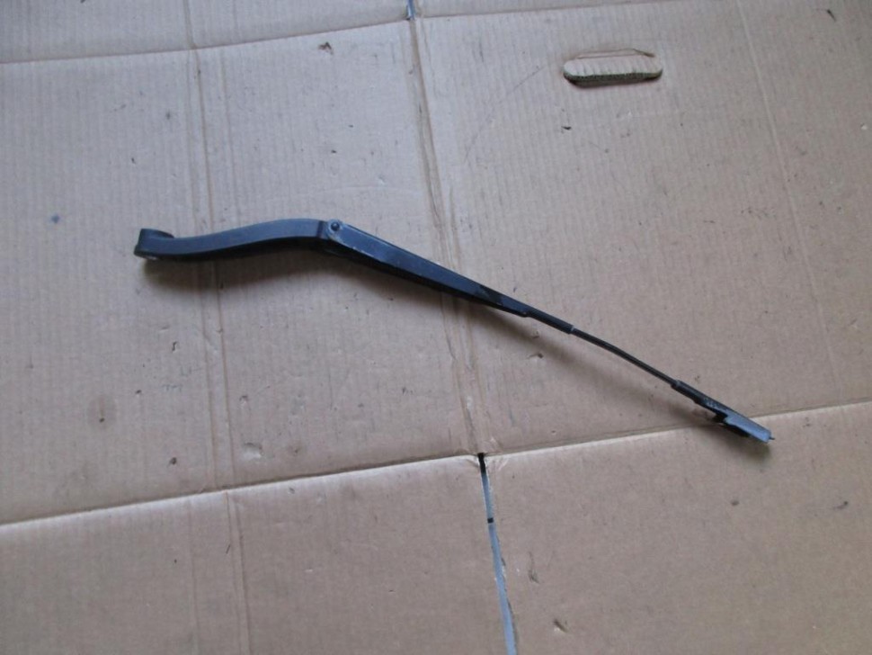 Поводок дворников MERCEDES-BENZ M-класс W164 (2005 - 2008) фото 1 — Разборка Мерседес