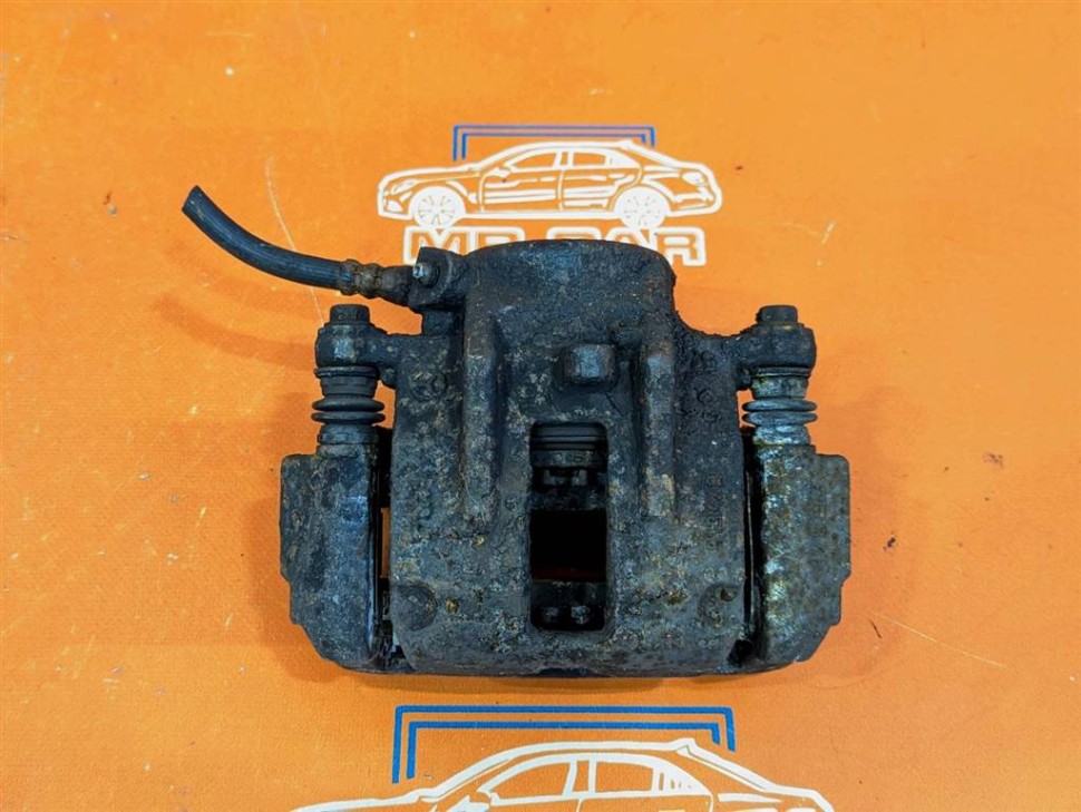 Суппорт передний левый MERCEDES-BENZ VANEO W414 (2001 - 2005) фото 1 — Разборка Мерседес