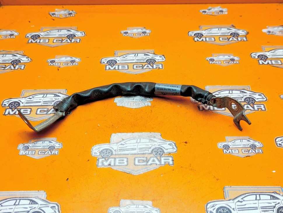 Провод минусовой MERCEDES-BENZ C-класс W205/S205/C205/A205 (2014 - 2018) фото 1 — Разборка Мерседес