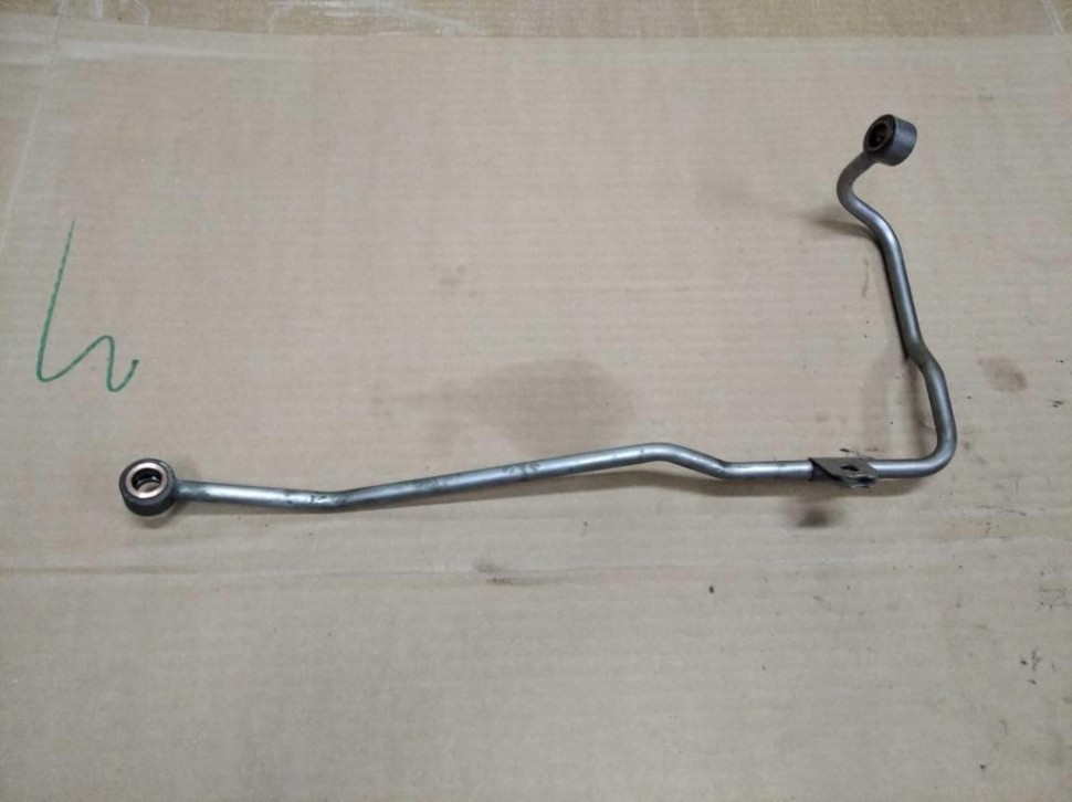 Трубка маслянная MERCEDES-BENZ V-класс W447 (2014 - 2025) фото 1 — Разборка Мерседес