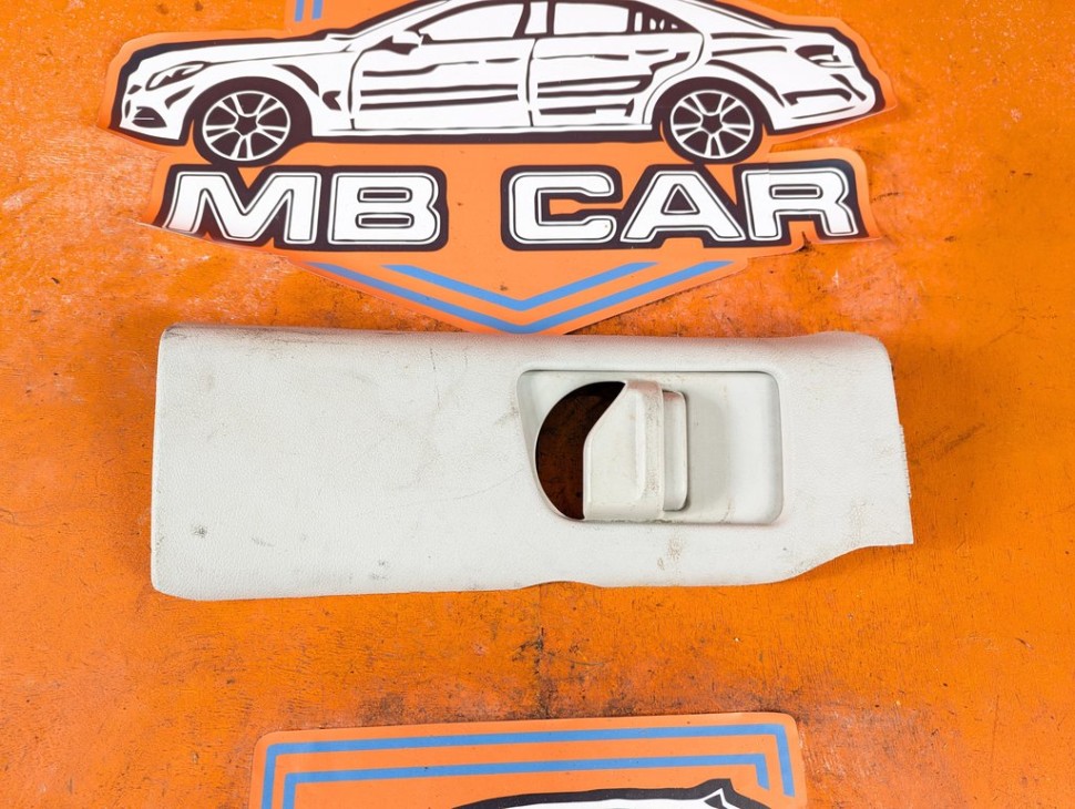 Накладка средней стойки MERCEDES-BENZ V-класс W447 рестайлинг (2019 - 2025) фото 1 &mdash; Разборка Мерседес