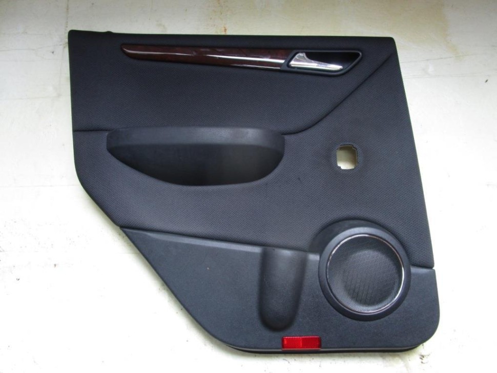 Карта двери задняя левая MERCEDES-BENZ A-класс W169 рестайлинг (2008 - 2012) фото 1 — Разборка Мерседес