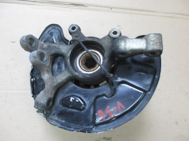 Кулак поворотный передний левый MERCEDES-BENZ C-класс W204/S204 (2006 - 2011) — Разборка Мерседес