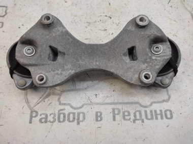 Опора КПП MERCEDES-BENZ GLC-класс AMG X253 (2016 - 2019) — Разборка Мерседес