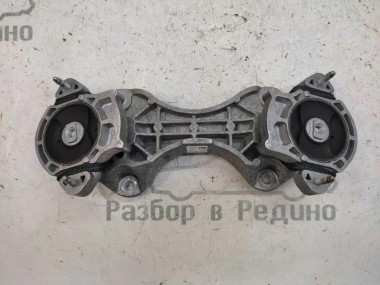 Опора КПП MERCEDES-BENZ GLC-класс AMG X253 (2016 - 2019) — Разборка Мерседес