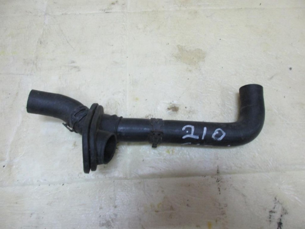 Патрубок ОЖ MERCEDES-BENZ E-класс W210/S210 (1995 - 1999) фото 1 — Разборка Мерседес